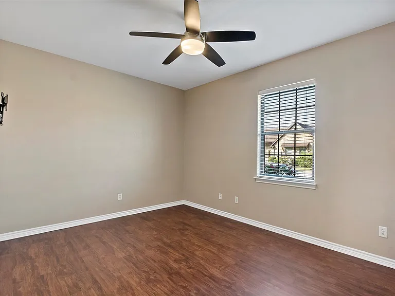 3338 General Pkwy — Photo 11