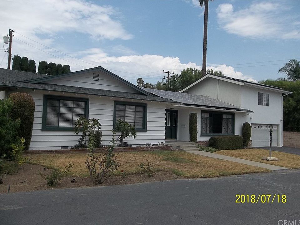 1st image of 3025 Shakespeare Dr