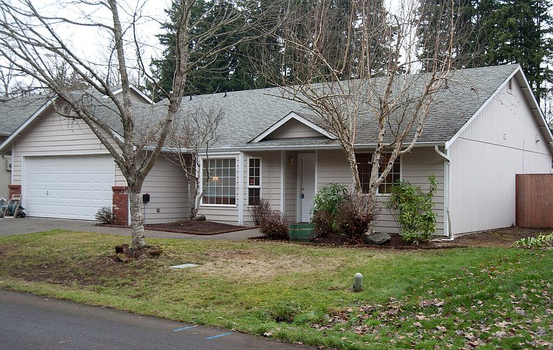 1st image of 9909 141st St E