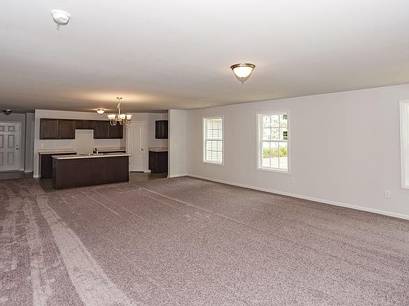 007 Family Room Compressed