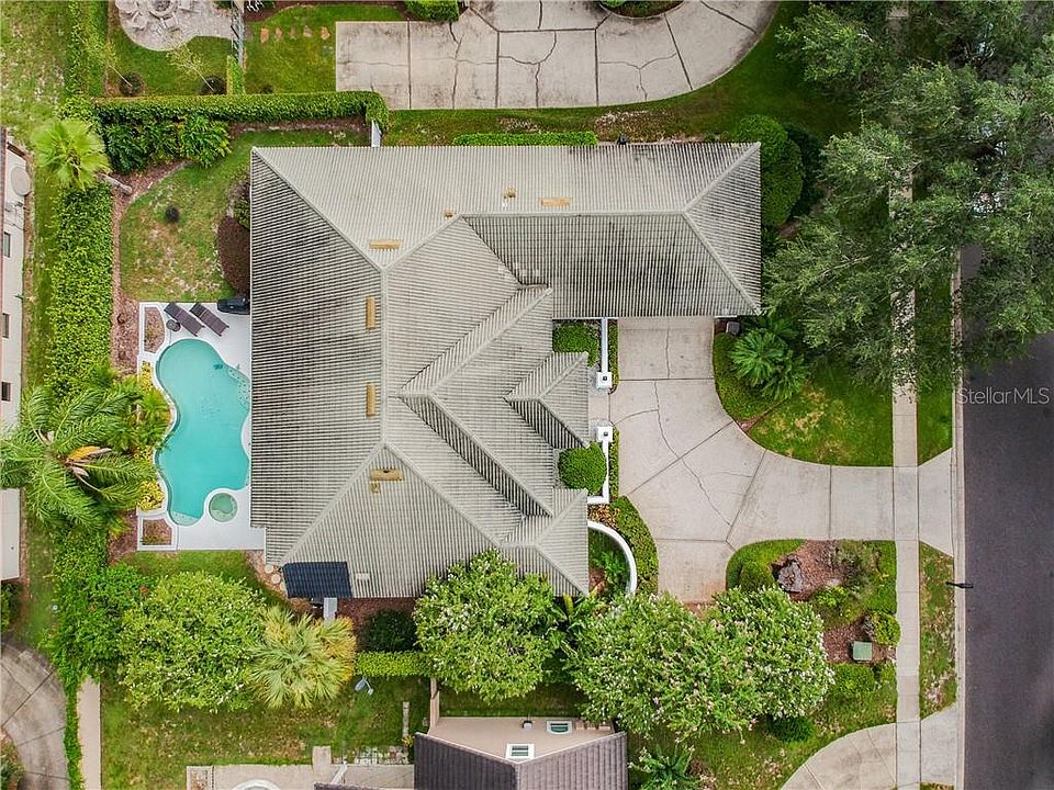 2nd image of 121 Stone Hill Dr