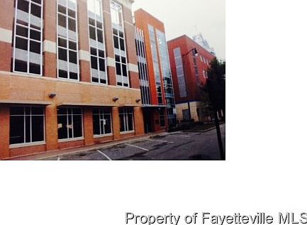 5th image of 117 Donaldson St