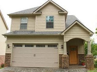 513 Laurel Ave, Johnson City, TN 37604