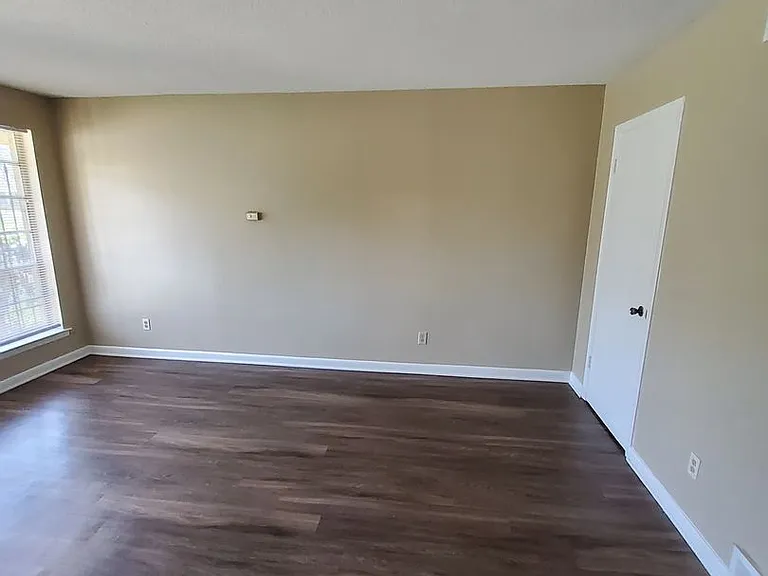 3677 Hillbrook Rd — Photo 10
