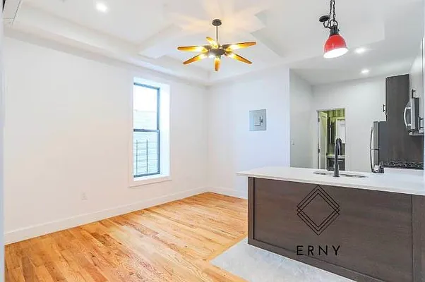 Rented by ERNY LLC | media 2