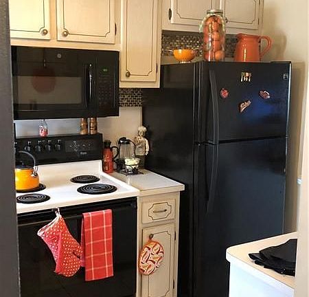 5th image of 2931 E Sunrise Lakes Dr #212