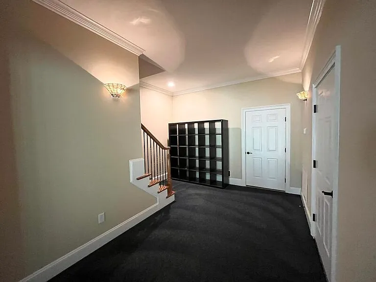 1205 Enderbury Dr — Photo 47
