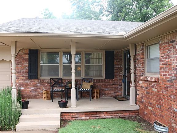 4th image of 2809 Kerry Ln
