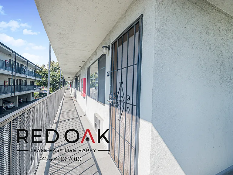 7466 Rosemead Blvd — Photo 14