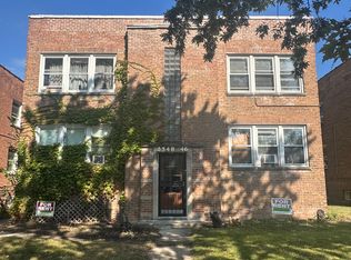 2546 W Touhy Ave #2, Chicago, IL 60645