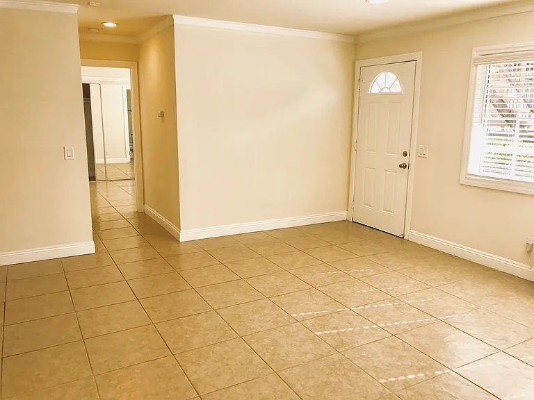 7517 Herschel Ave #2 — Photo 5