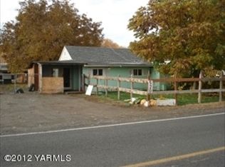 520 Keys Rd, Yakima, WA 98901