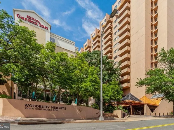 1301 N Courthouse Rd APT 1009, Arlington, VA 22201