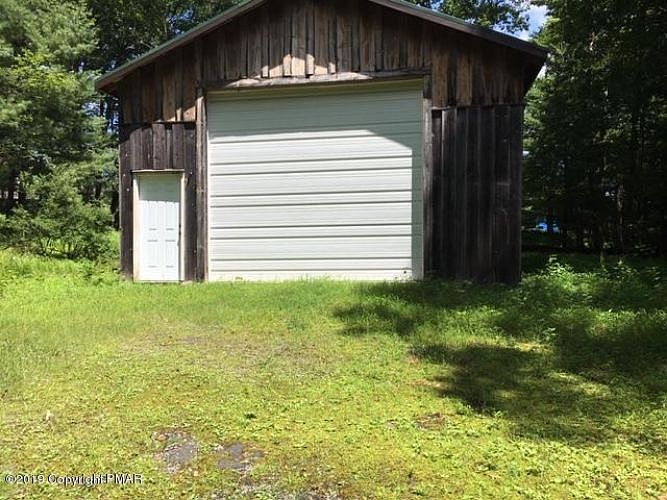 1st image of 161 Lupine Dr