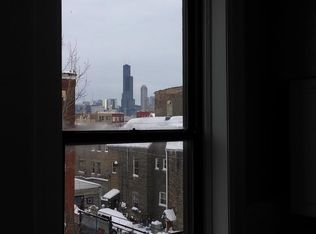 1901 S Racine Ave #3M, Chicago, IL 60608