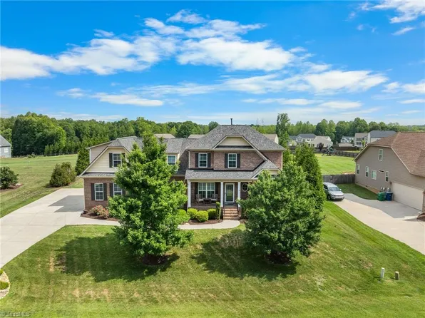 2905 Bishopsgate Way, Reidsville, NC 27214