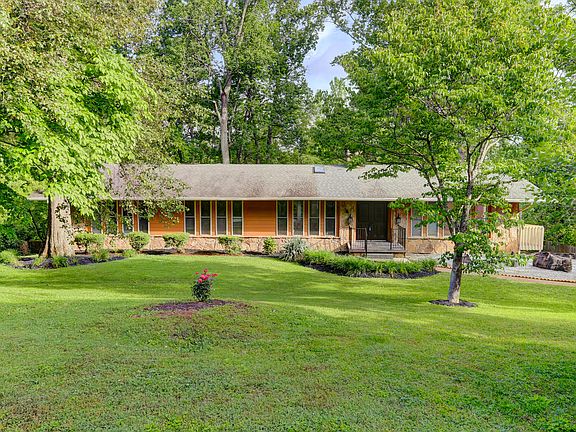 2nd image of 7109 Merrick Dr