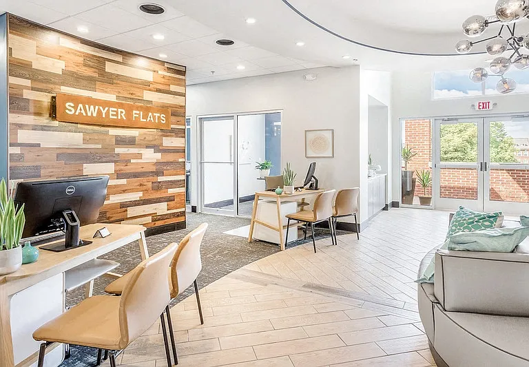 Sawyer Flats — Photo 13