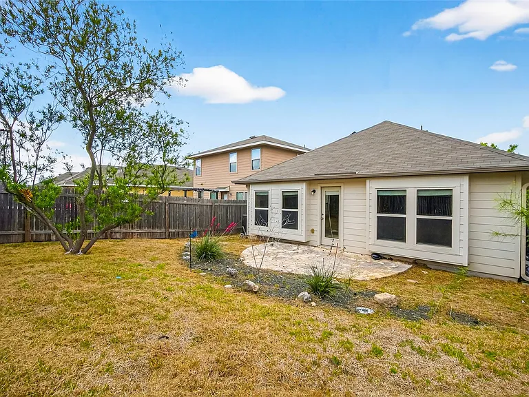 15102 Walcott Dr — Photo 13