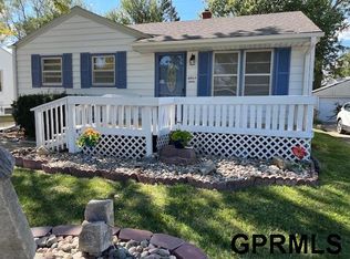 4868 S 53rd St, Omaha, NE 68117