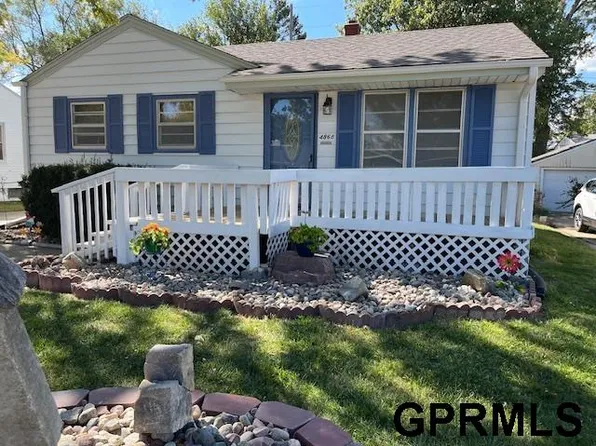 4868 S 53rd St, Omaha, NE 68117