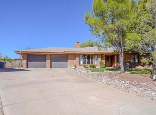 1035 Red Bud Cir, Saint George, UT 84790