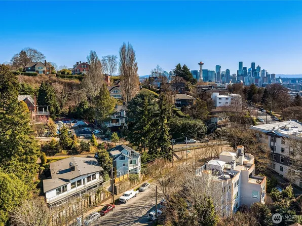 1115 8th Avenue W, Seattle, WA 98119