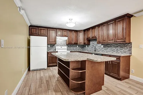 4114 NW 88th Ave #102 Photo 1