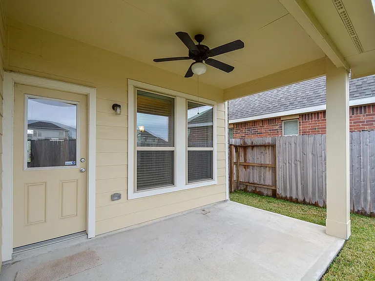 20215 Stonebridge Terrace Dr — Photo 31