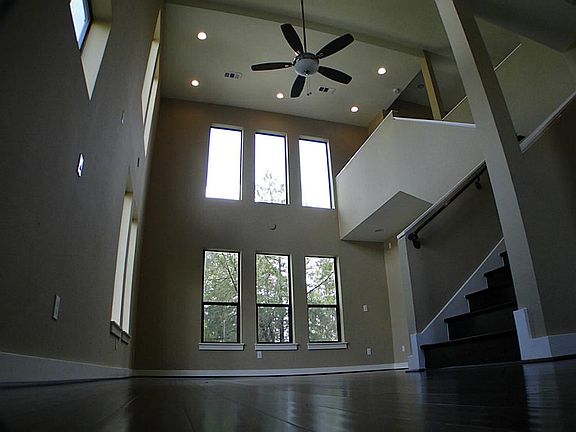 **Home is currently UNDER CONSTRUCTION, PHOTOS ARE OF SIMILAR FLOOR PLAN BY SAME BUILDER PLEASE SCHEDULE APPOINTMENT FOR FINISHES**