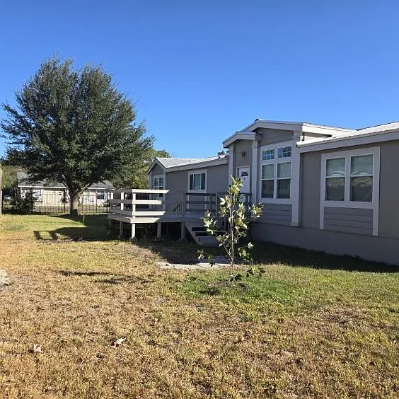 104 Ramirez St — Photo 31