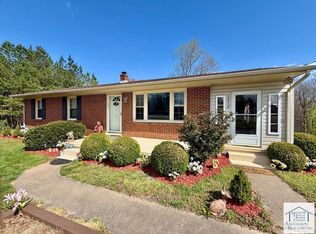 1212 Stage Coach Rd, Nathalie, VA 24577