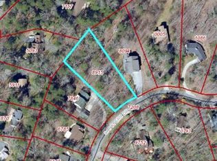 410 Canonero Dr, Fairview, NC 28730