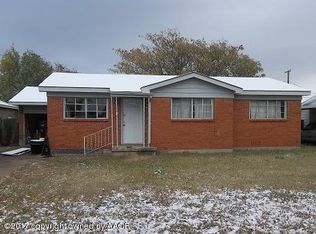 305 S Vaughn Ave, Fritch, TX 79036