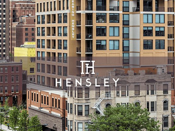 Hensley Apartments River North