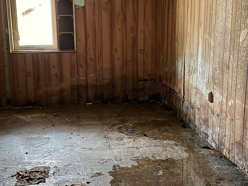 22nd image of this home