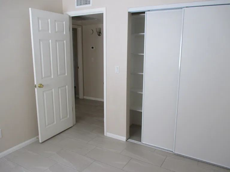 3327 E Calypso Ave — Photo 17
