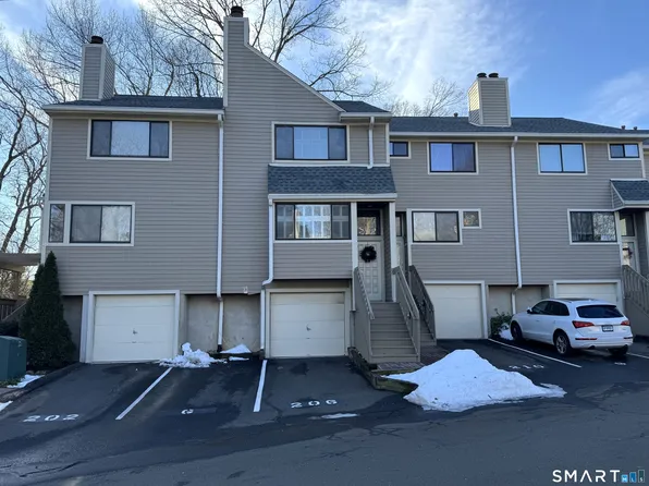 206 Sunrise Hill Road #206, Norwalk, CT 06851