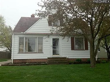 9509 Biddulph Rd photo 1