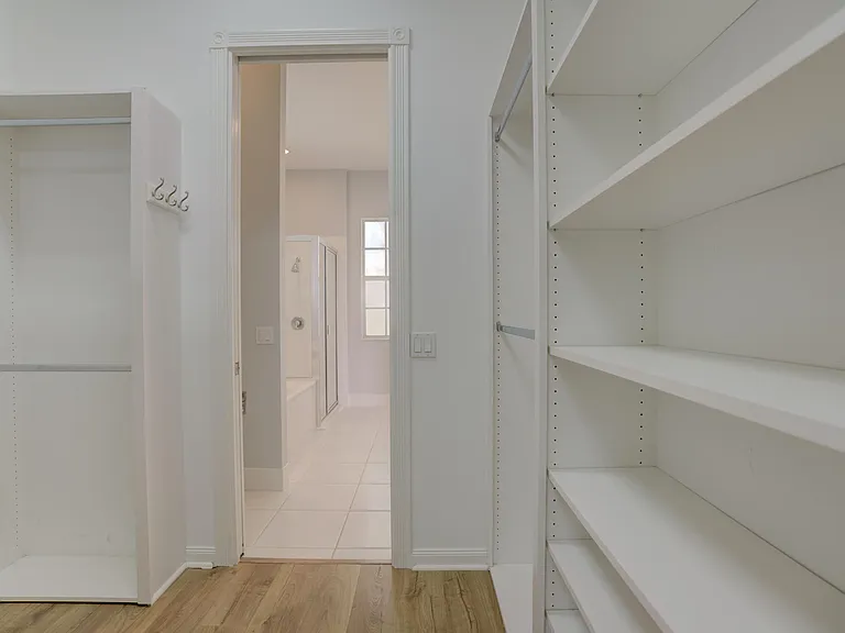 256 San Remo Dr — Photo 15