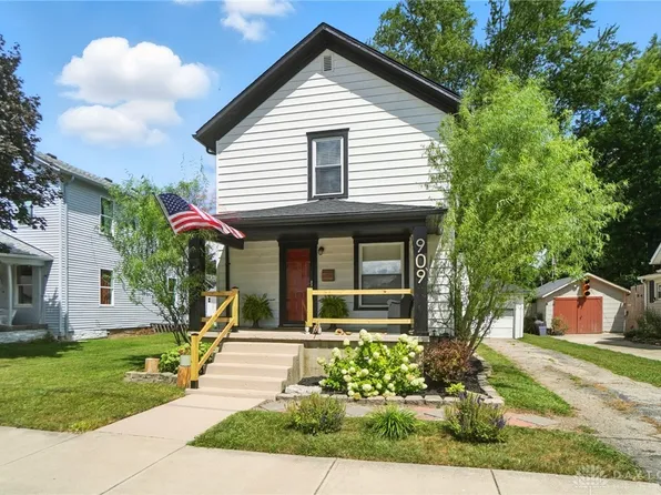 909 McKaig Ave, Troy, OH 45373
