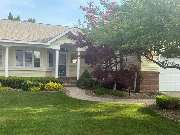 302 Morning Meadow Way N, Midland, MI 48640