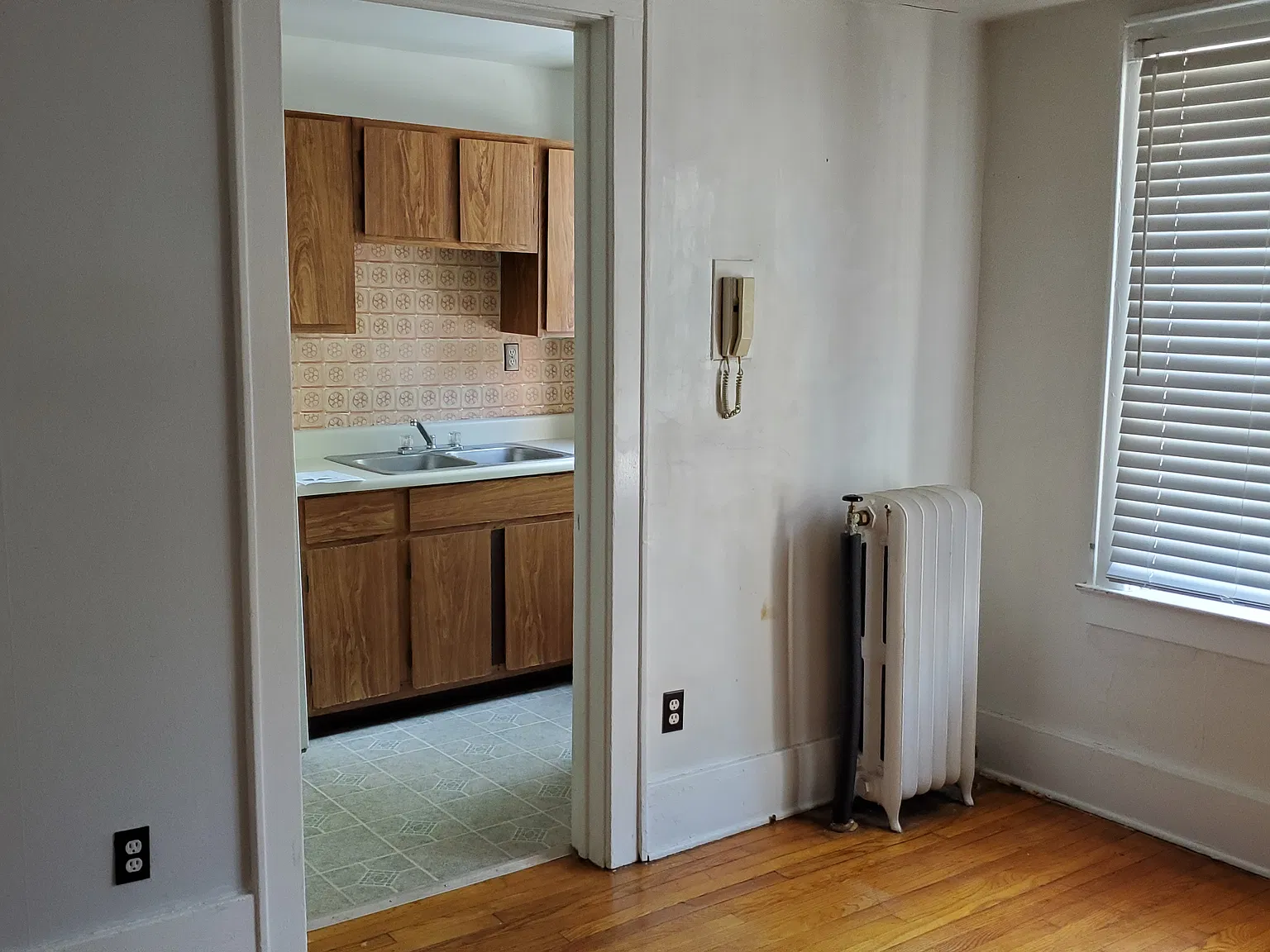 1 bed, 500 sqft, $950 — Photo 3