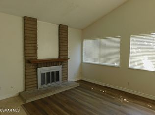 207 Heather Ridge Ave, Thousand Oaks, CA 91320