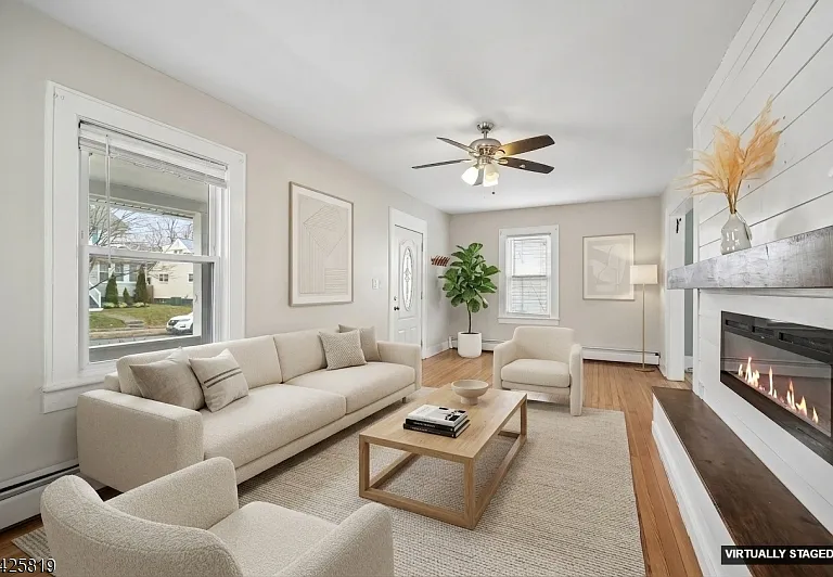 10 Hurley Ave — Photo 3