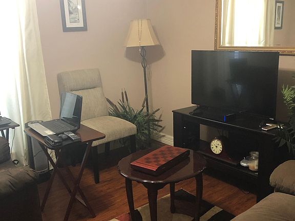 3rd image of 9950 Sageroyal Ln #1