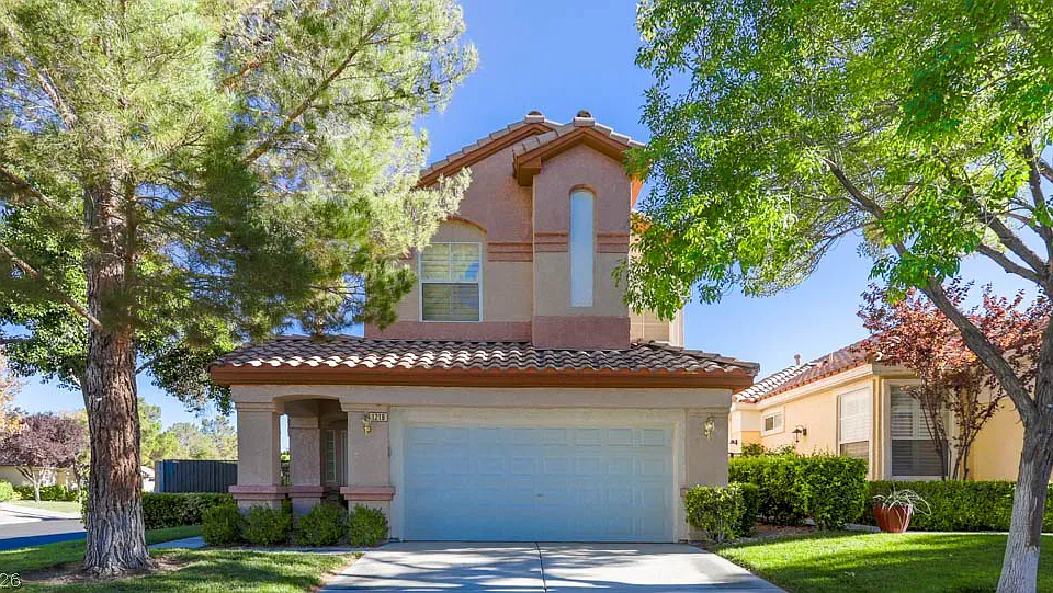 1216 Palmares Ct