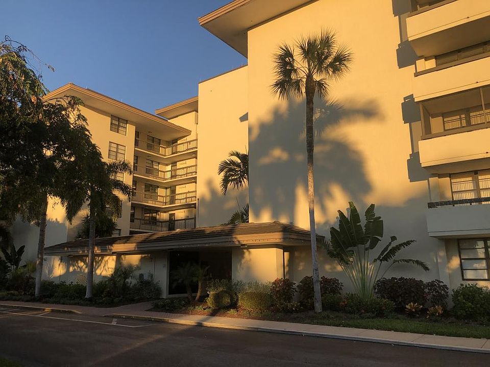 1st image of 591 Seaview Ct APT A304