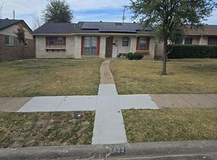 3423 Pt Dr, Mesquite, TX 75150