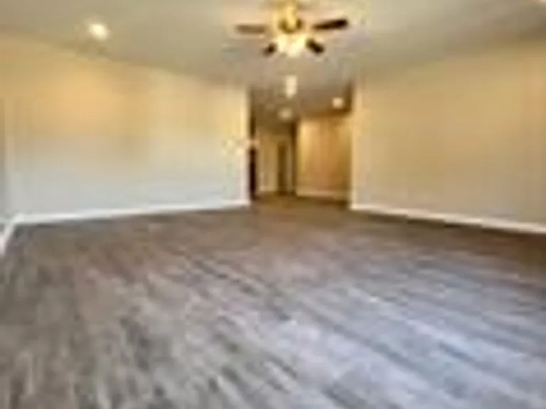 3208 Fawn Dr — Photo 9
